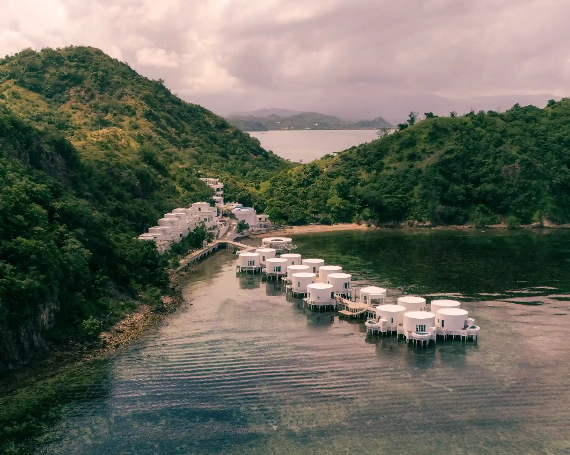 69 Resort Luxury Accommodation | Komodo Island Resorts