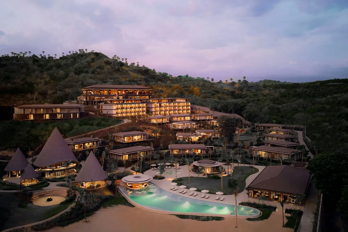 Ta'aktana Resort by Marriott source marriott | Komodo Island Resorts