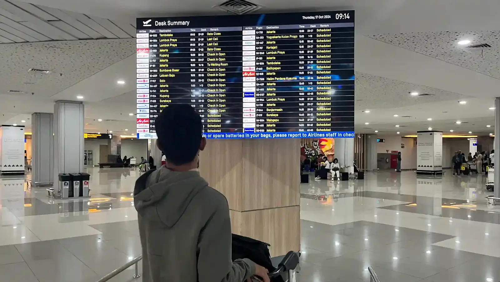 Labuan Bajo Airport (LBJ) Guide 2027: Arrivals, Transfers & What to Expect